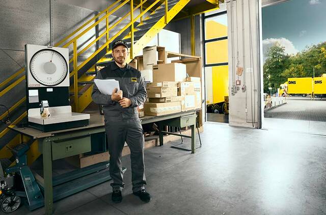 Einlagerung mit Kommissionierung